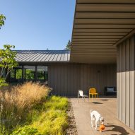 Meadow House by Waechter Architecture