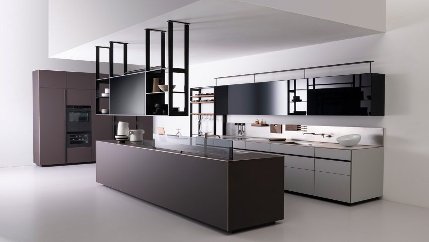 Riciclantica Outline kitchen by Valcucine