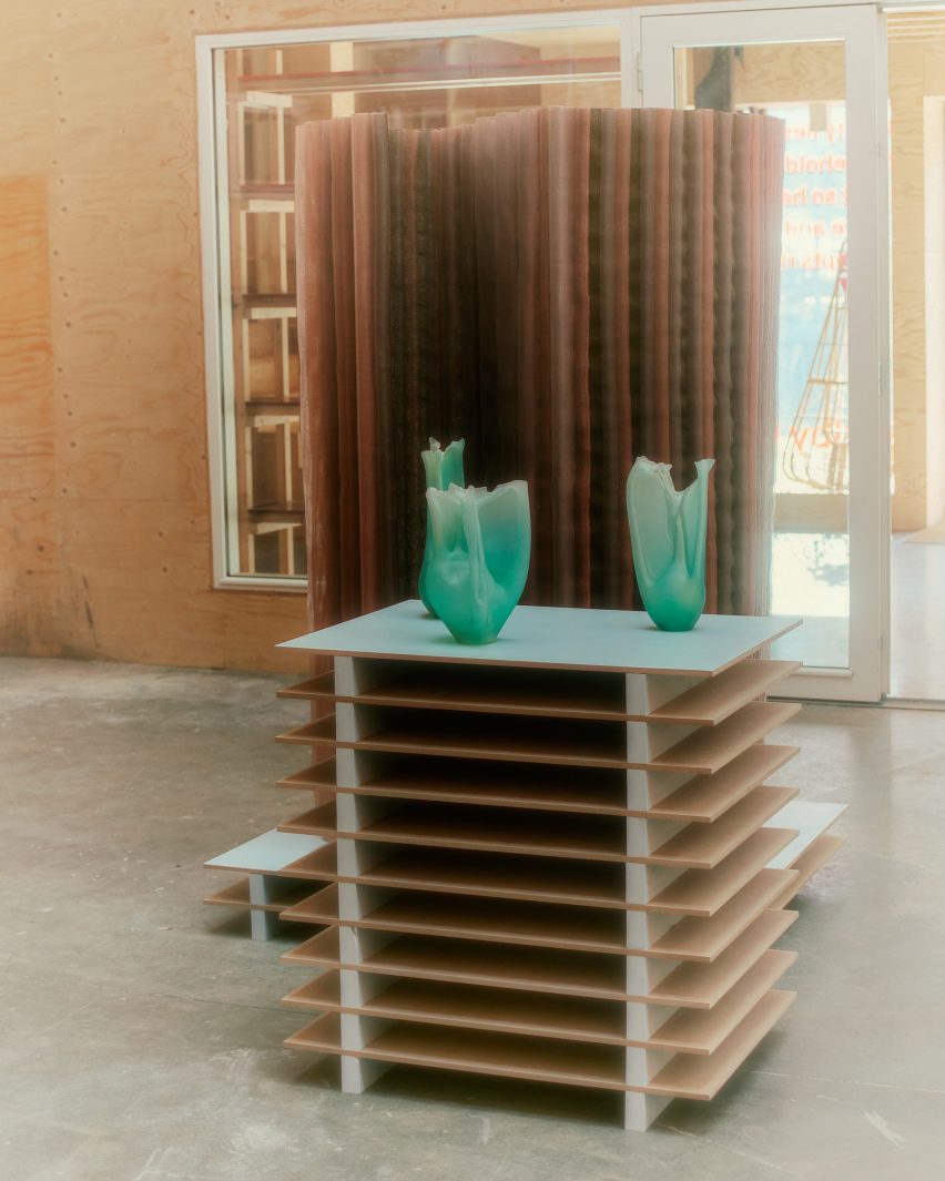 Green vases at Ukurant exhibition