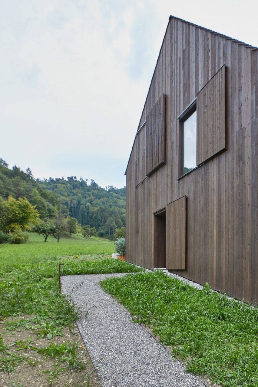 Wood-clad house in Switzerland