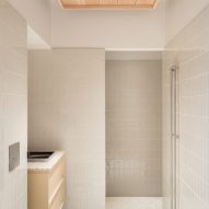 Bathroom interior of Cloudy Outlines apartment by Note Design Studio
