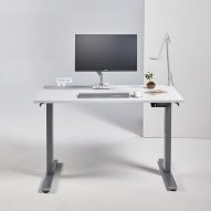 adjustable desk by humanscale