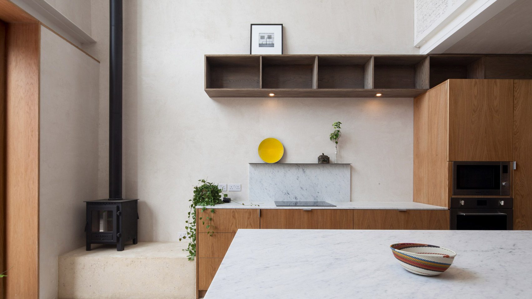 Timber and hempcrete form patchwork facade of London mews house - Vimarsana News