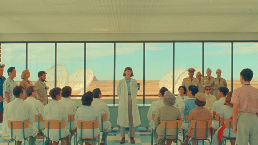 Actor Tilda Swinton stood in front of a seated audience in Wes Anderson's Asteroid City
