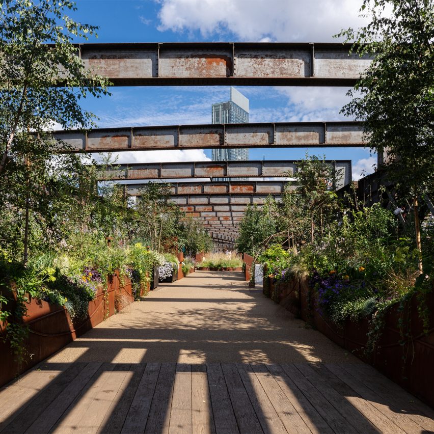Castlefield Viaduct Sky Park by Twelve Architects and Masterplanners