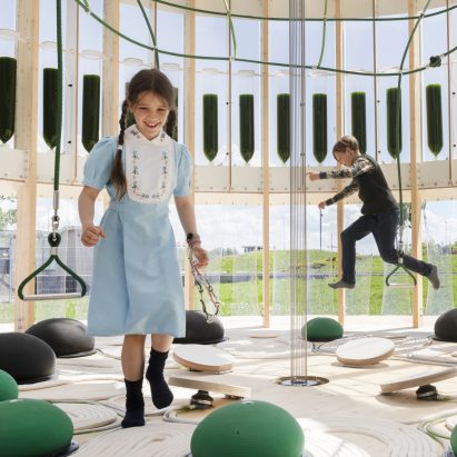 AirBubble Playground by EcoLogicStudio