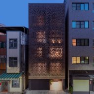 Exterior of Veil House in Taiwan by Paperfarm