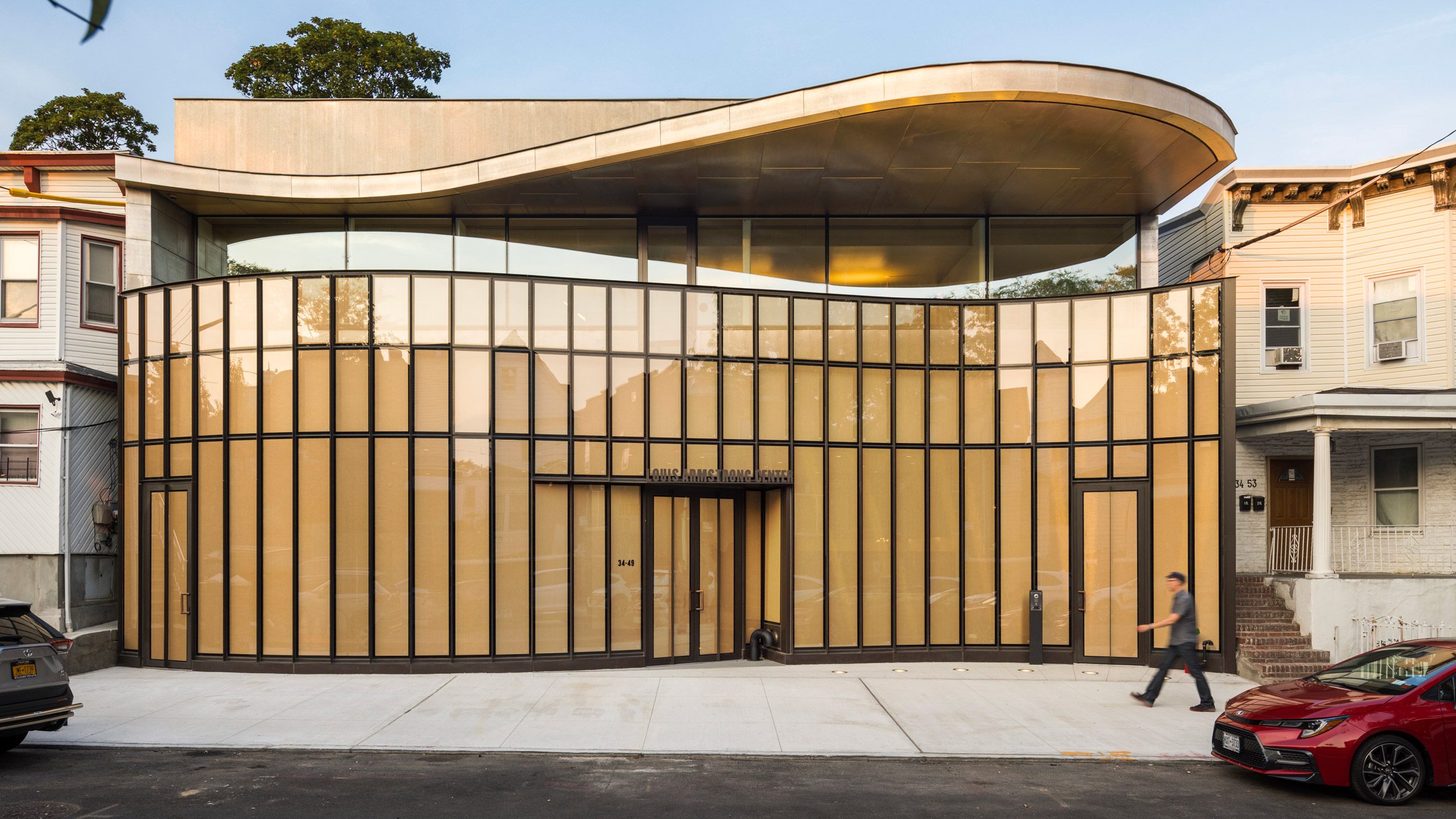 Caples Jefferson Architects unveils curved Louis Armstrong Center - Vimarsana News