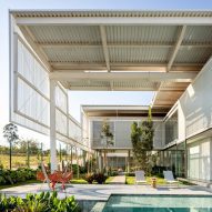 FGMF covers Brazilian house in translucent shell