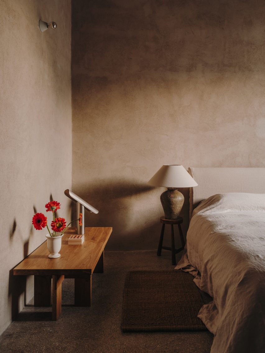 Bedroom in Italian home by Studio Andrew Trotter and Marcelo Martínez