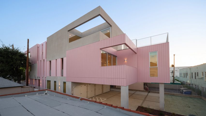 Pink and grey apartment in Los Angeles by Yu2e