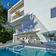 John Friedman and Alice Kimm include dining room crane in Los Angeles house