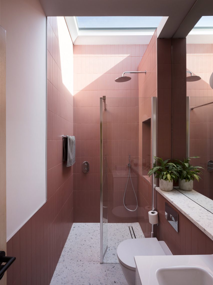 Pink bathroom by Scullion Architects