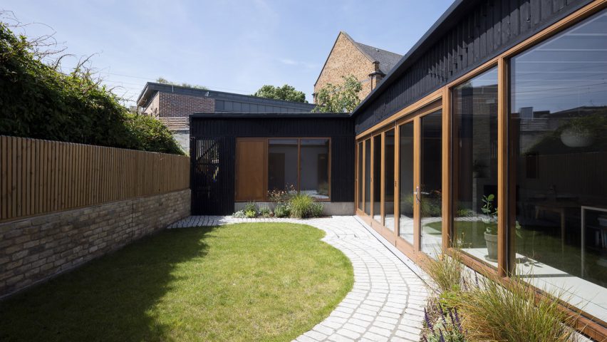 Vavasour House extension