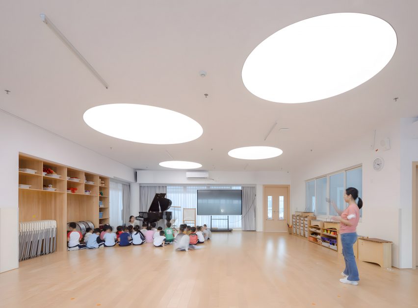 Interior classroom at the Kindergarten of Museum Forest in Shenzhen