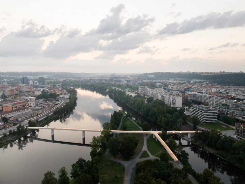 Aerial view of Štvanice Footbridge in Prague by Petre Tej, Marek Blank and Jan Mourek