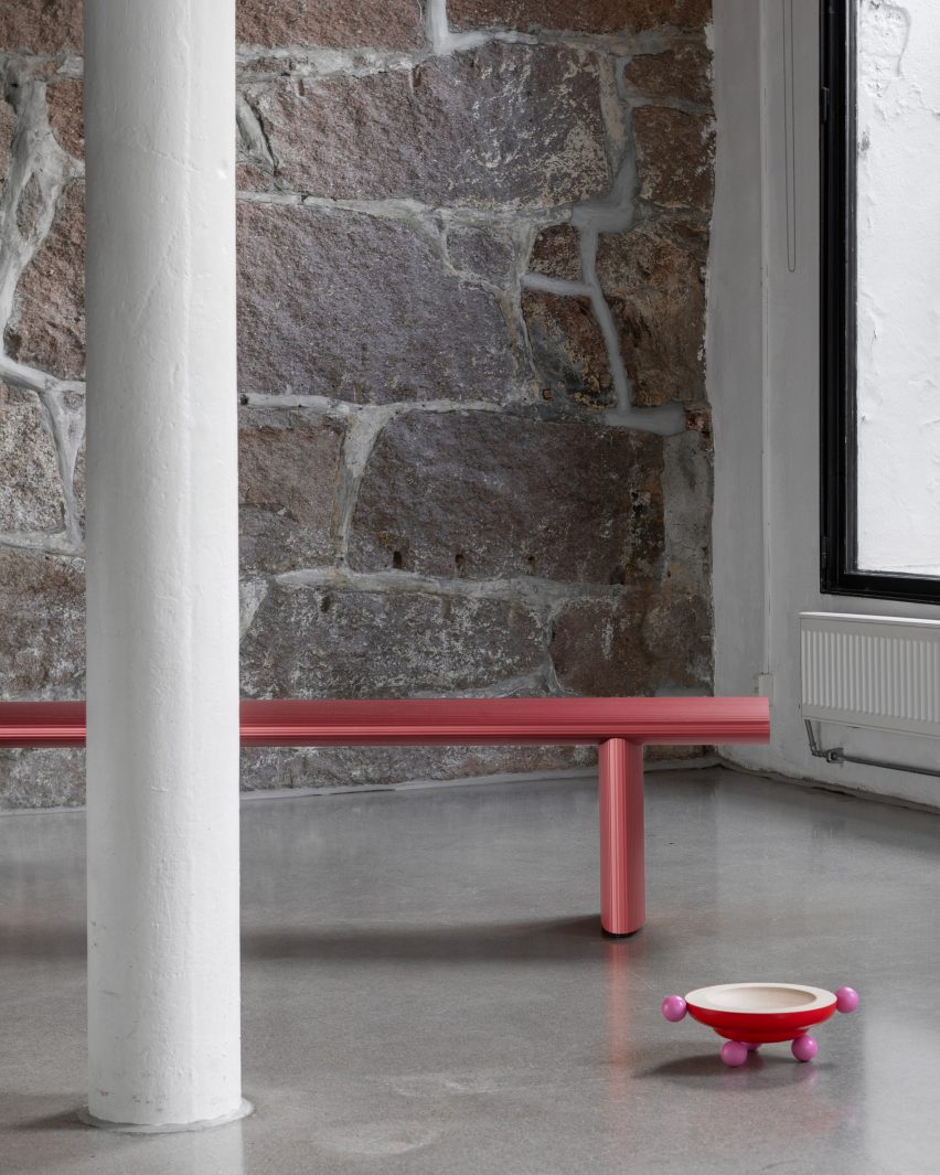 A rare pink version of the Bello! bench, designed by Lars Beller Fjetland for aluminium producer Hydro, and the playful Voilá bowls by Kim Thomé