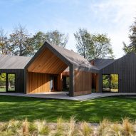 Young Projects "radically reimagines" traditional barn for home in the Hamptons