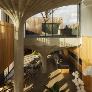 Omer Arbel uses fabric formwork for concrete pillars in Canadian house