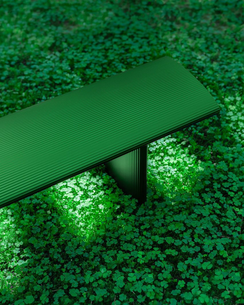 Close up of the ridged finish of the Bello! bench by Lars Beller Fjetland in the new forest green colour