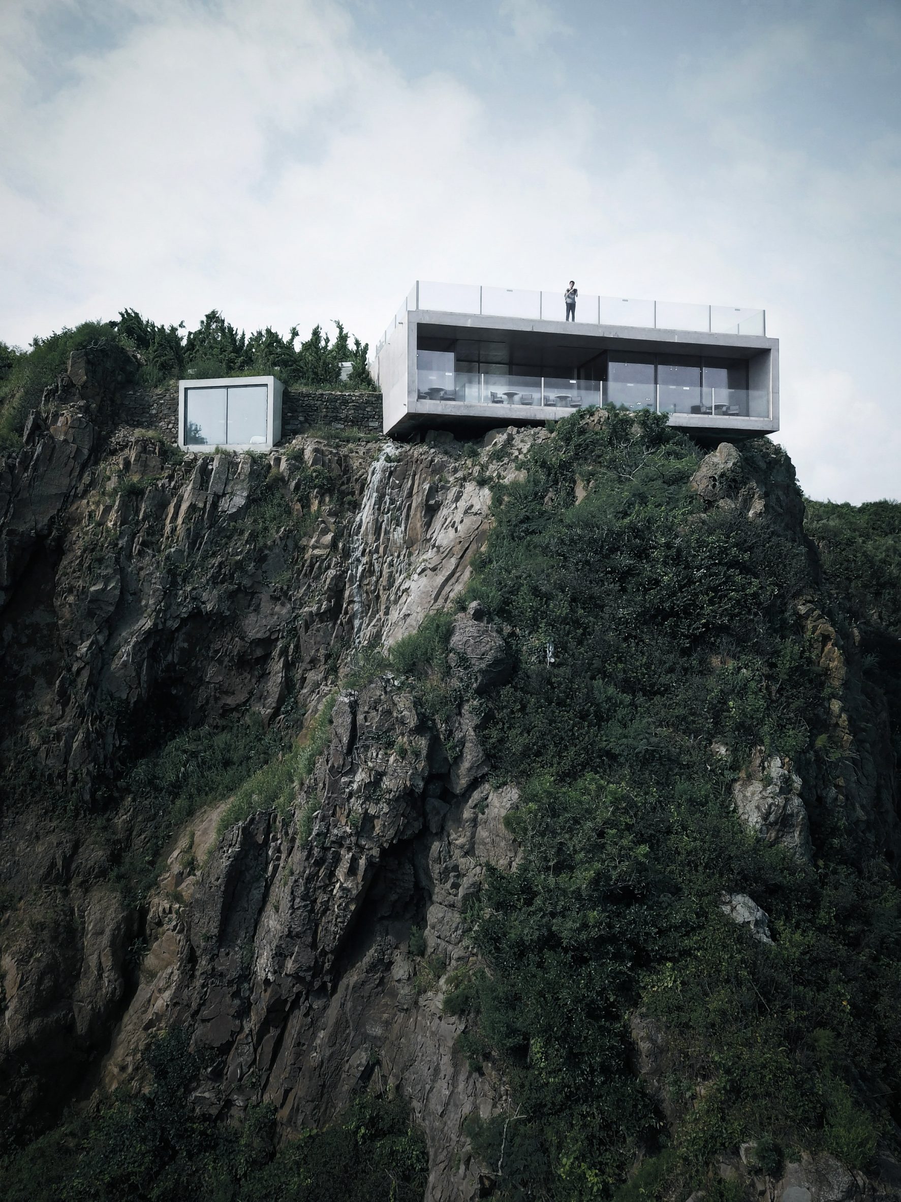 Cliff Cafe in China by Trace Architecture Office