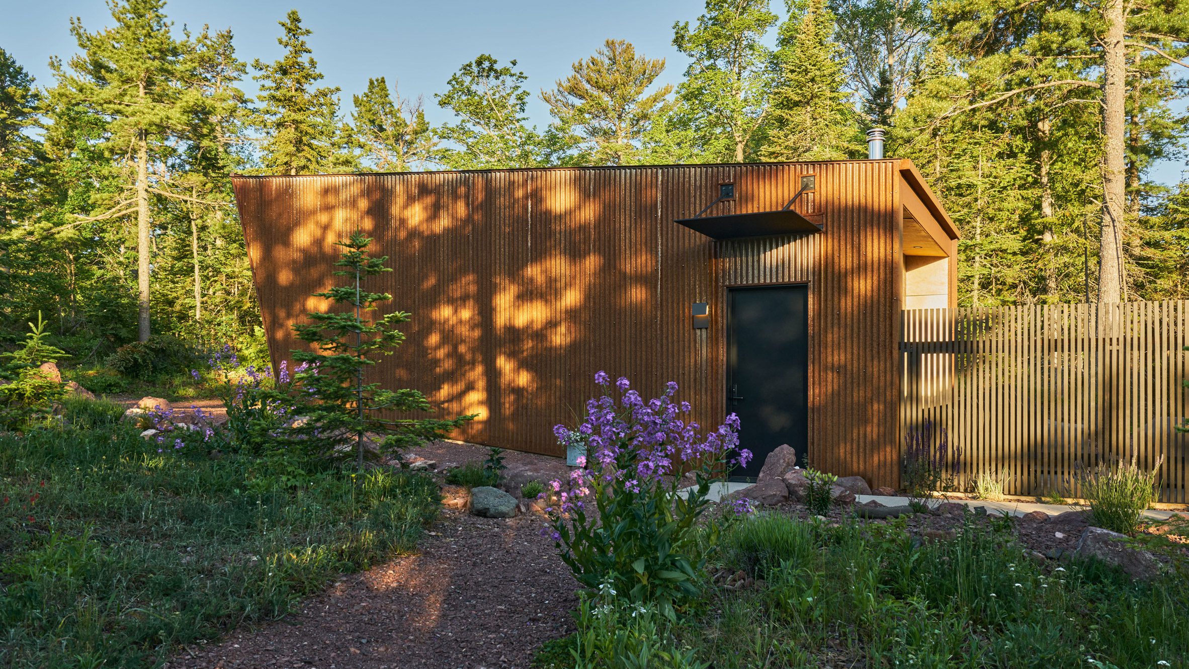 Prentiss Balance Wickline creates Michigan cabin for mountain bikers - Vimarsana News