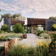 Field Architecture clads flowing Sonoma house in copper