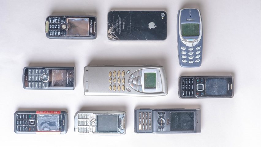 Assorted mobile phones