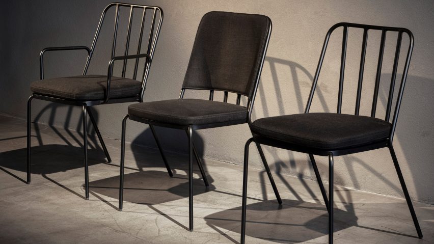 Three Palm X chairs by Jean-Michel Wilmotte for Parla in a row