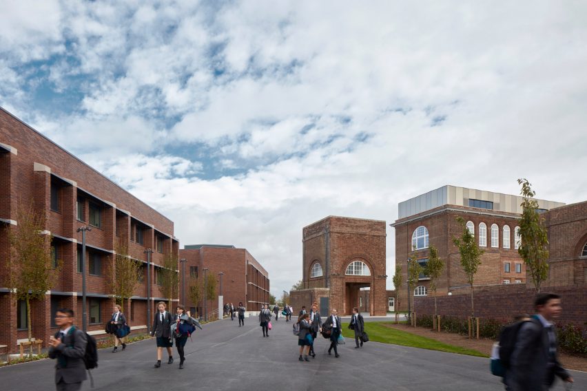 Houlton School by Van Heyningen & Haward Architects 