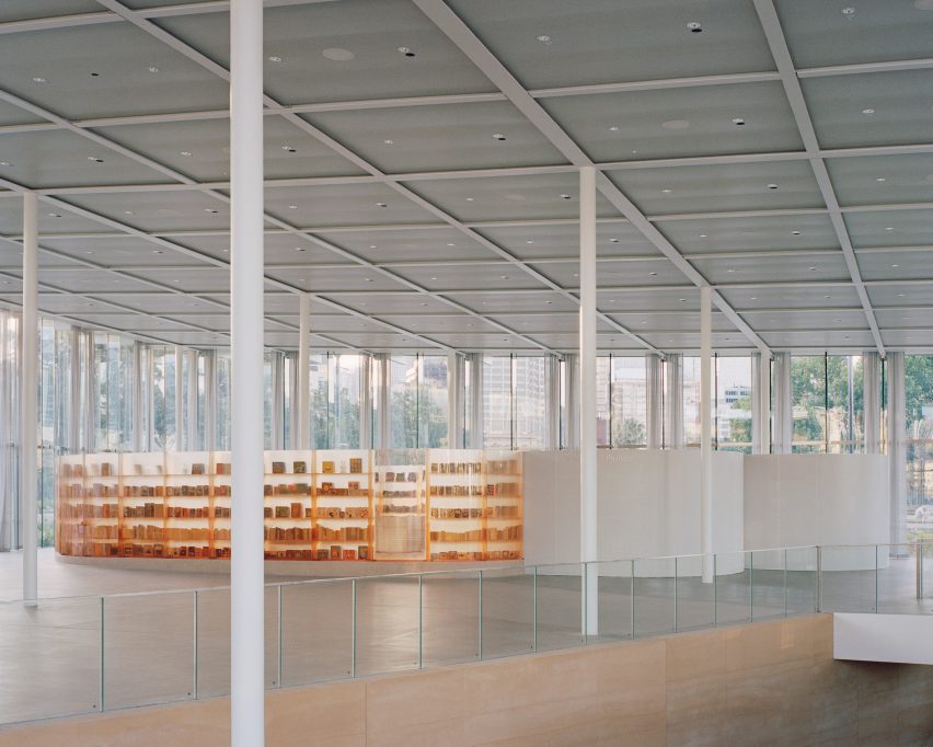 Galeria wnętrz sklepu zaprojektowanego przez Akin Atelier w Sydney Modern