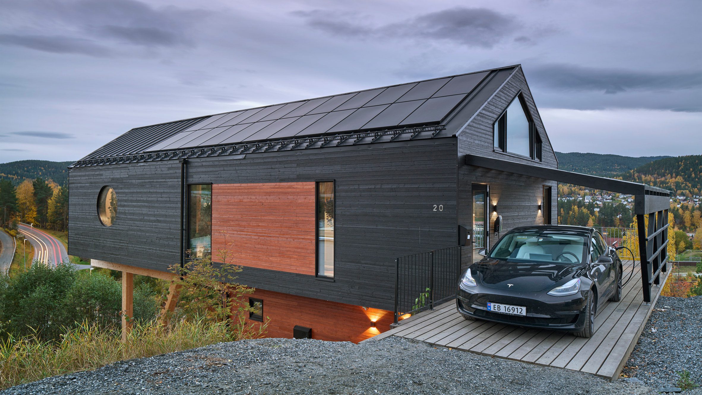 House Dokka overlooks the Norwegian woodland