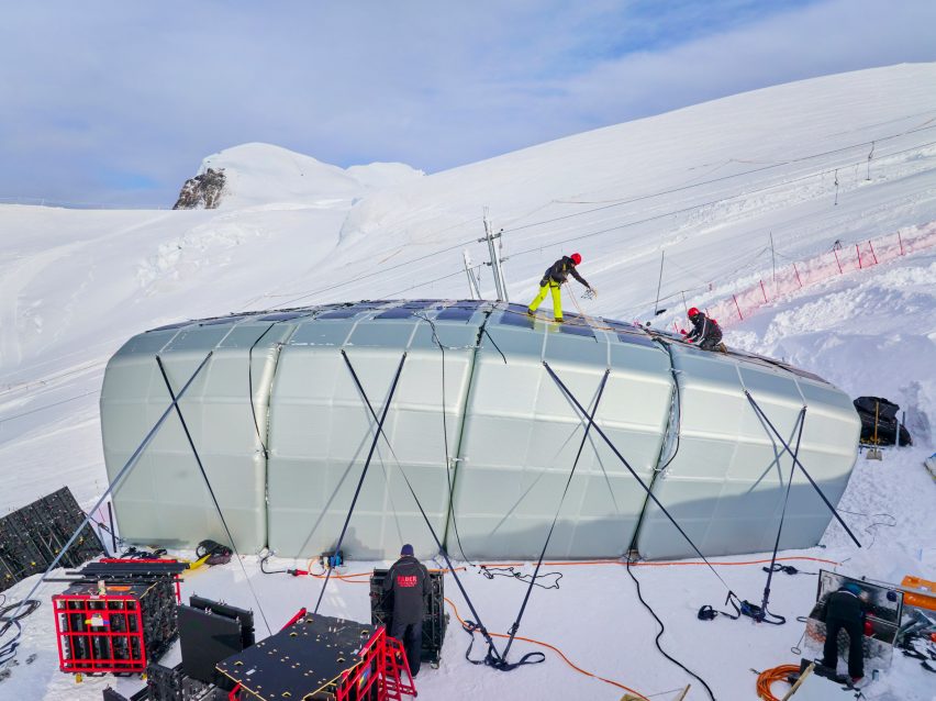 Set up of the Ski Start House by Ingenhoven Architects