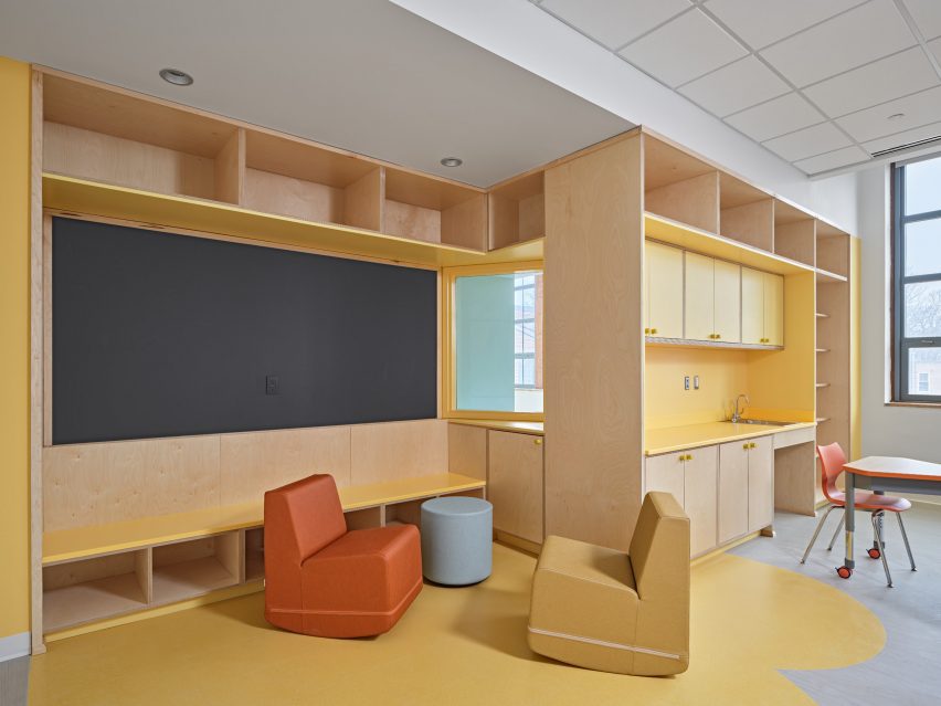 Plywood millwork in colourful elemetary