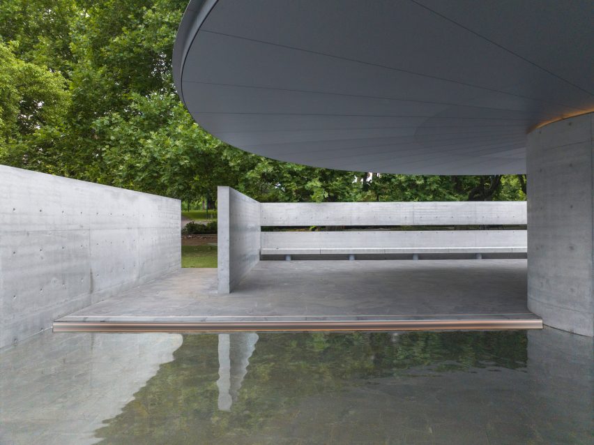 Reflecting pool in Tadao Ando pavilion
