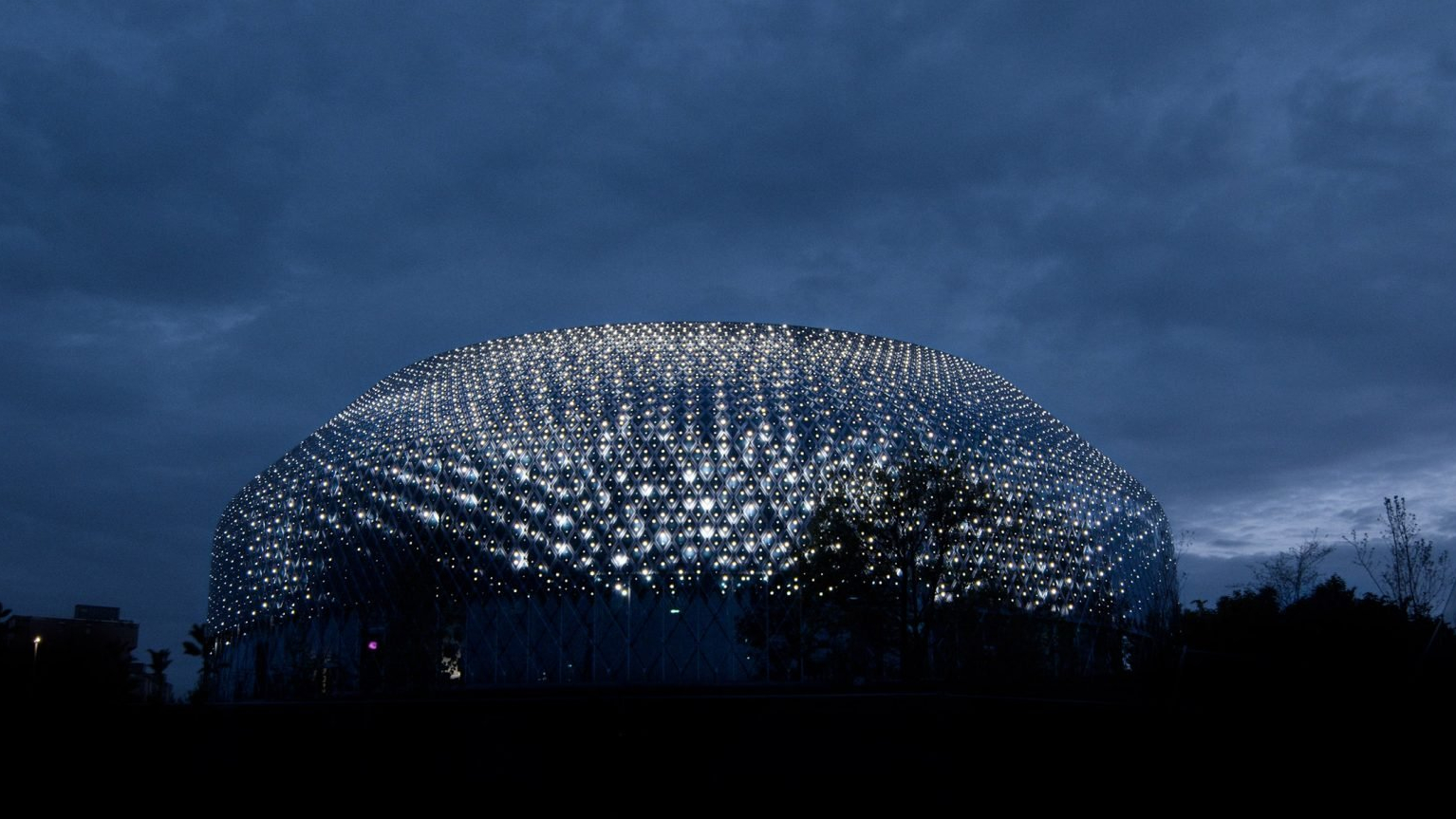 Dezeen Debate features "impressive" Basel pavilion