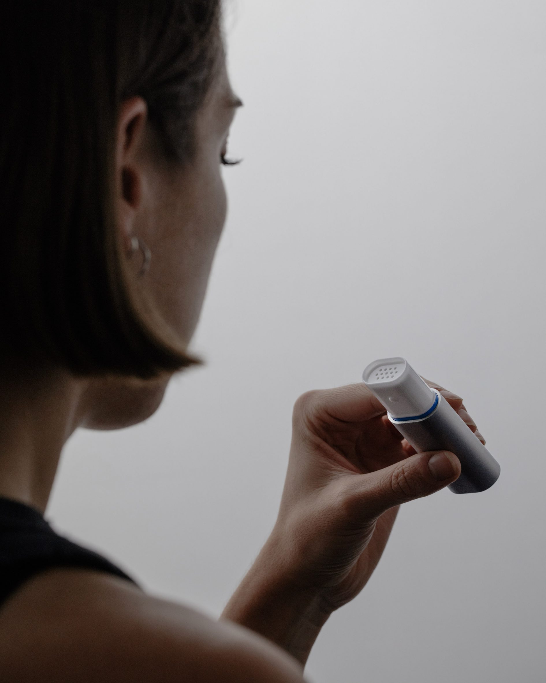 The spirometer in the AI Smart Aid Kit by Map Project Office and Modem