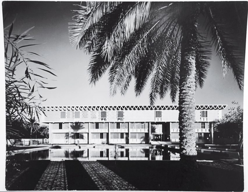 US embassy in Bagdad in 1960s 