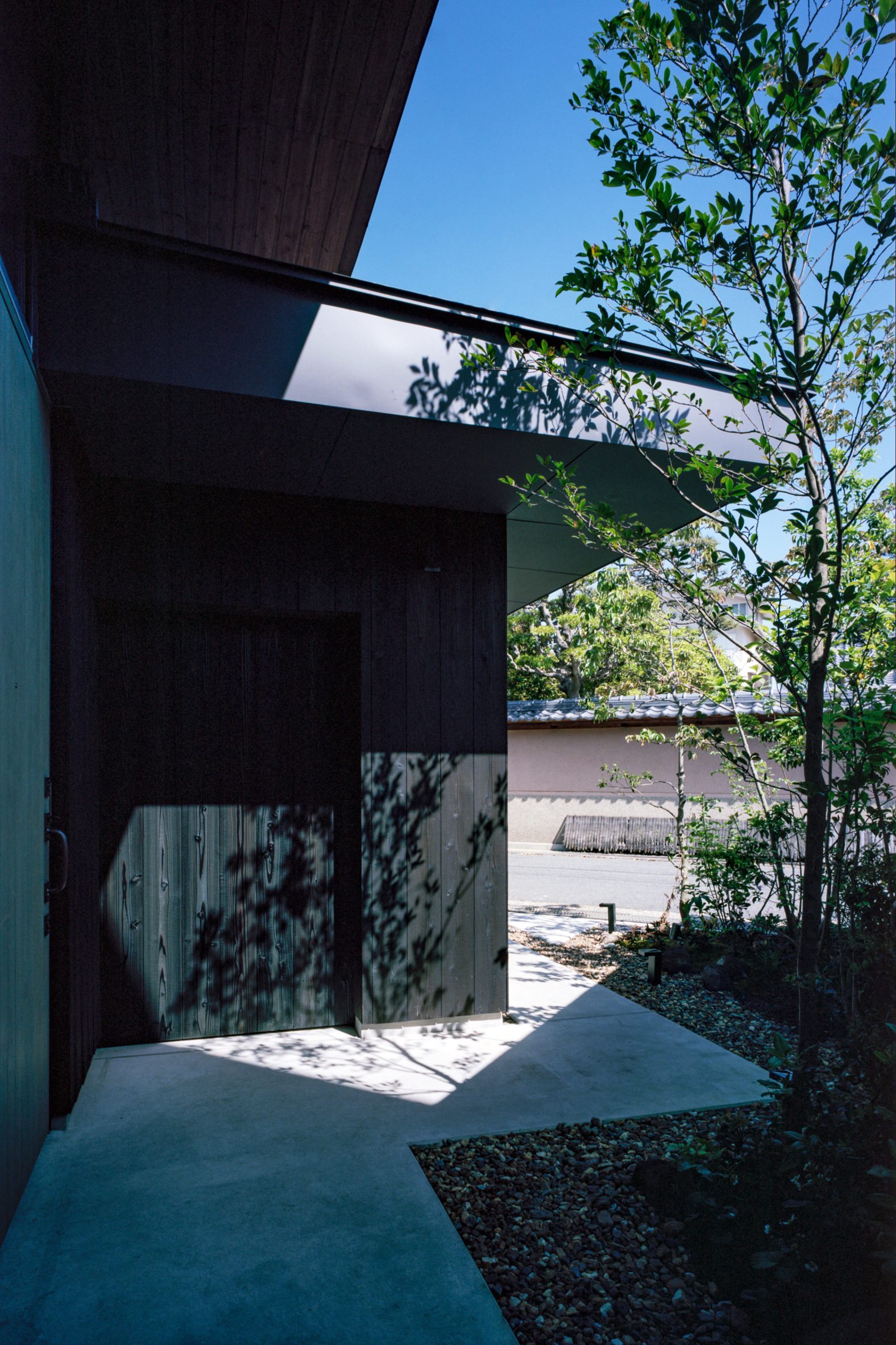 External view of House in Fujiidera in Osaka by Fujiwaramuro Architects