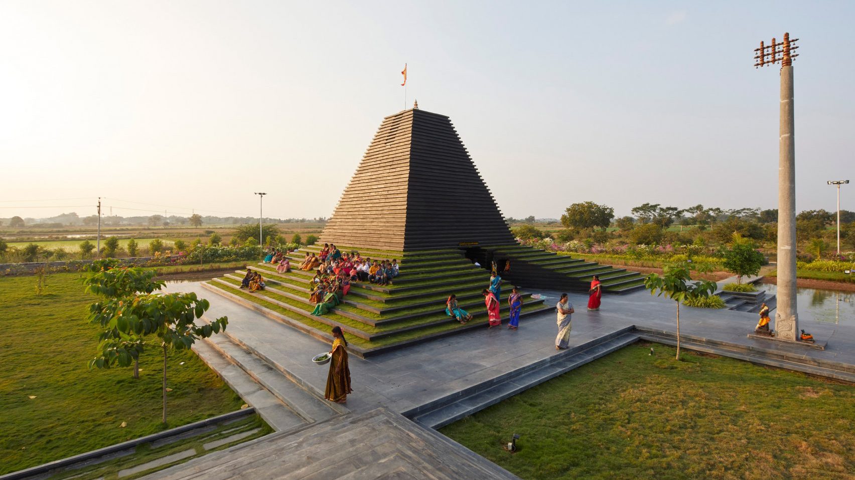 Seven harmonious temples from Dezeen's Pinterest - Vimarsana News