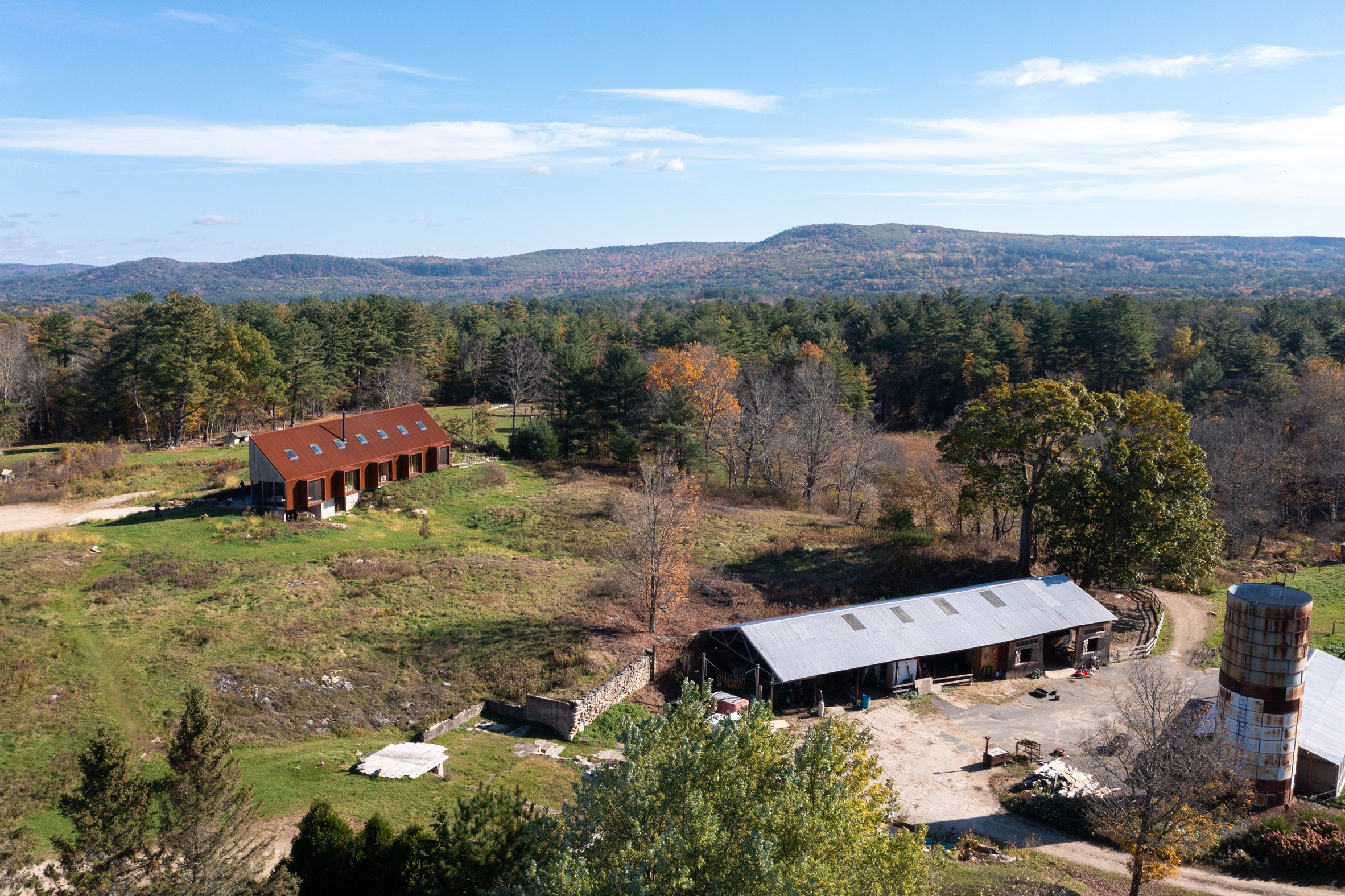Berkshires Farmhouse Massachusetts by Kinneymorrow