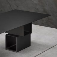 Manifesto table by Stormo Studio for Pulkra