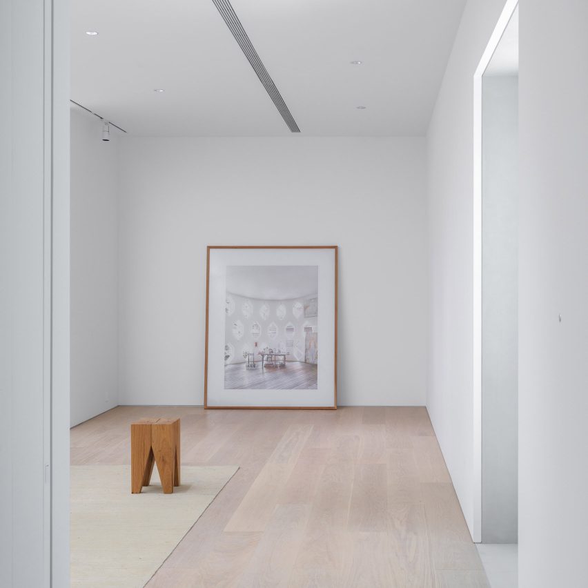 Neri&Hu highlights simplicity and functionality at Shanghai art gallery