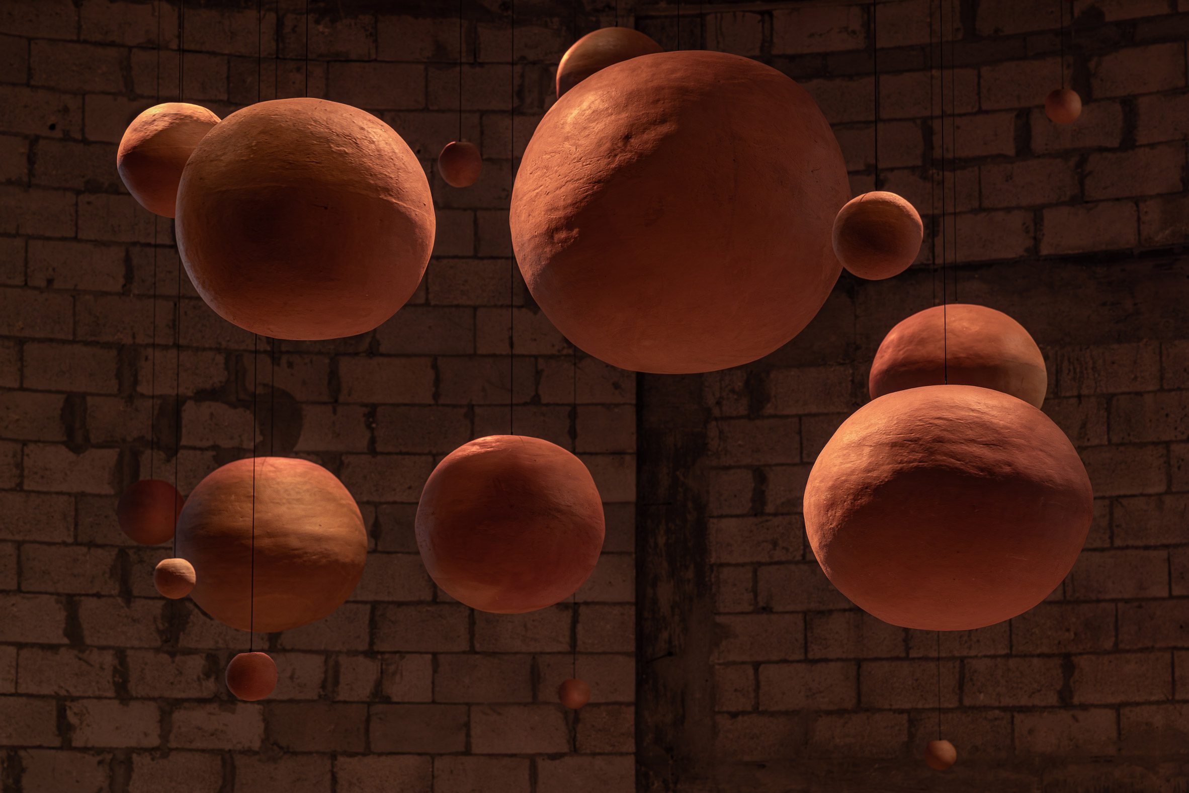 Ceramic spheres