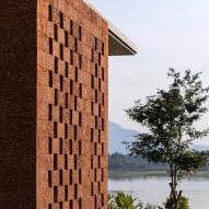 SuoiHai Villa in rural Vietnam by APDI Architects
