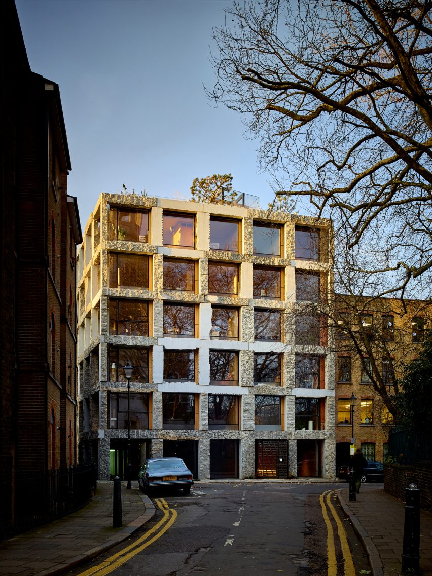 Exterior for 15 Clerkenwell Close