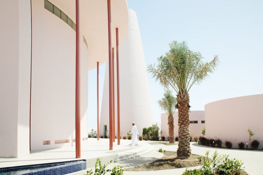 Altqadum-designed mosque in Muscat
