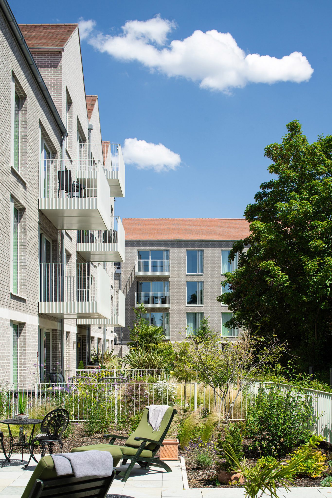 Retirement Rental Complex Coffey Architects designs retirement complex in Surrey to foster ...
