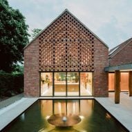 Fletcher Crane Architects creates red-brick home overlooking River Thames