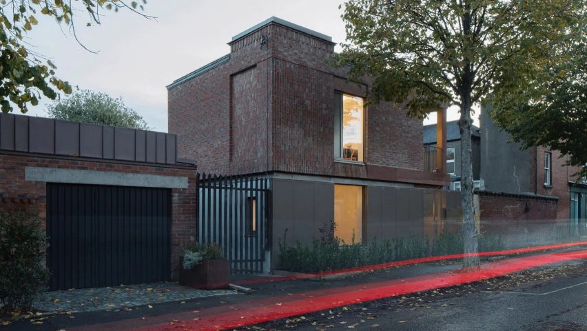 Industrial redbrick infill house in Dublin by Gro Works